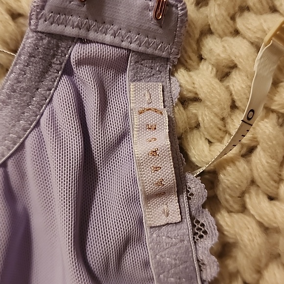 Lace Unlined Bra 36DDD - Picture 5 of 5